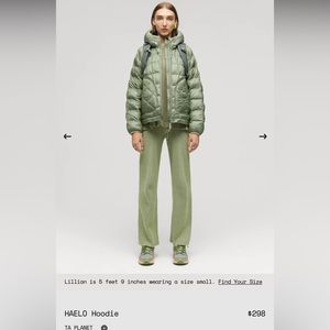 The Arrivals HAELO Hoodie Size Small